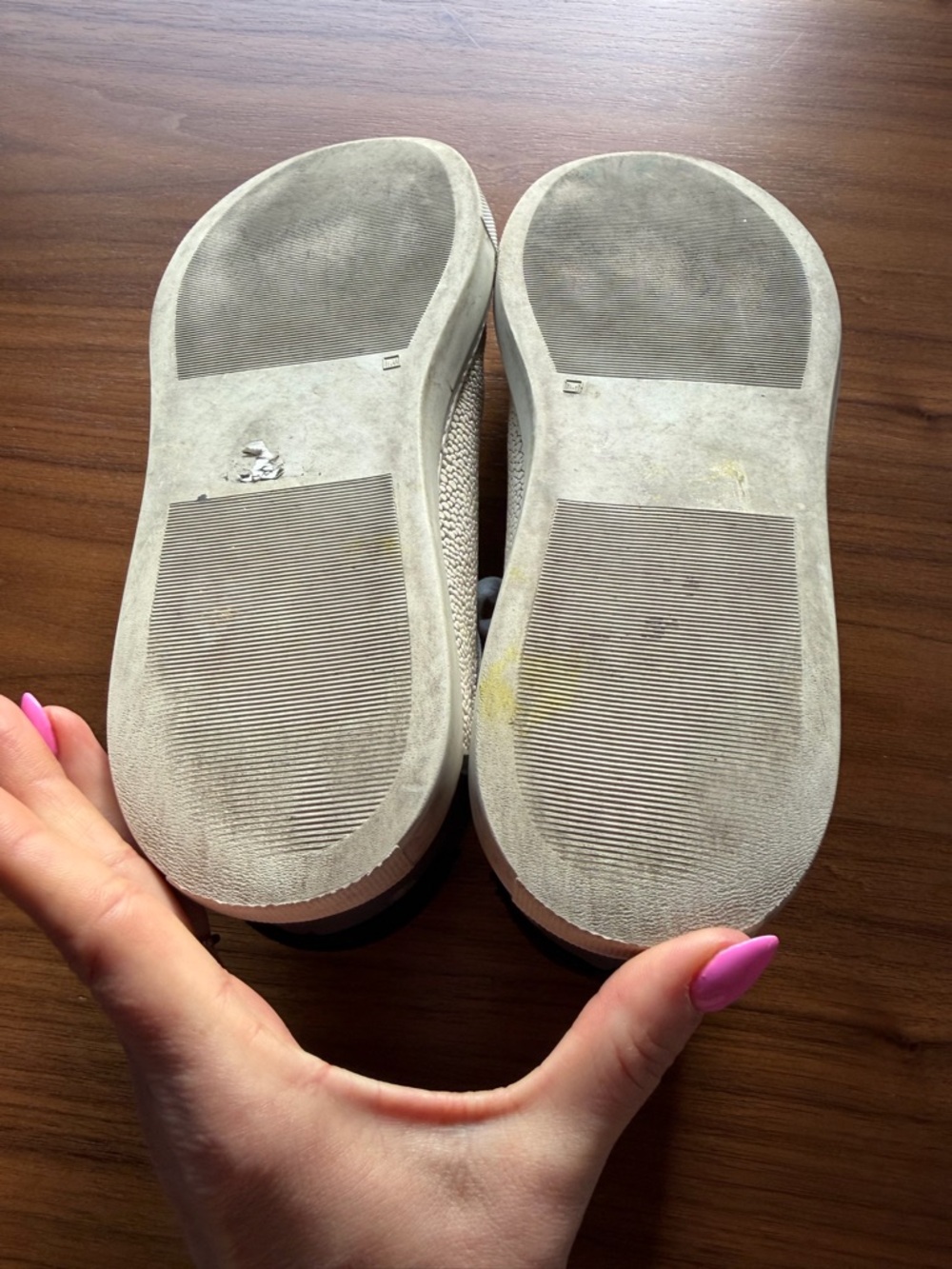 Oliver Cabell Gray & White Low-Top Sneakers - Picture 5 of 5